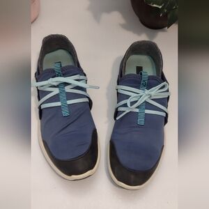 Blue and Black Sneakers with Sporty Design and Sock-like Fit